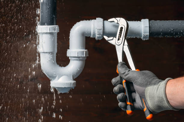 Professional Plumbing technician working in North Fork, CA